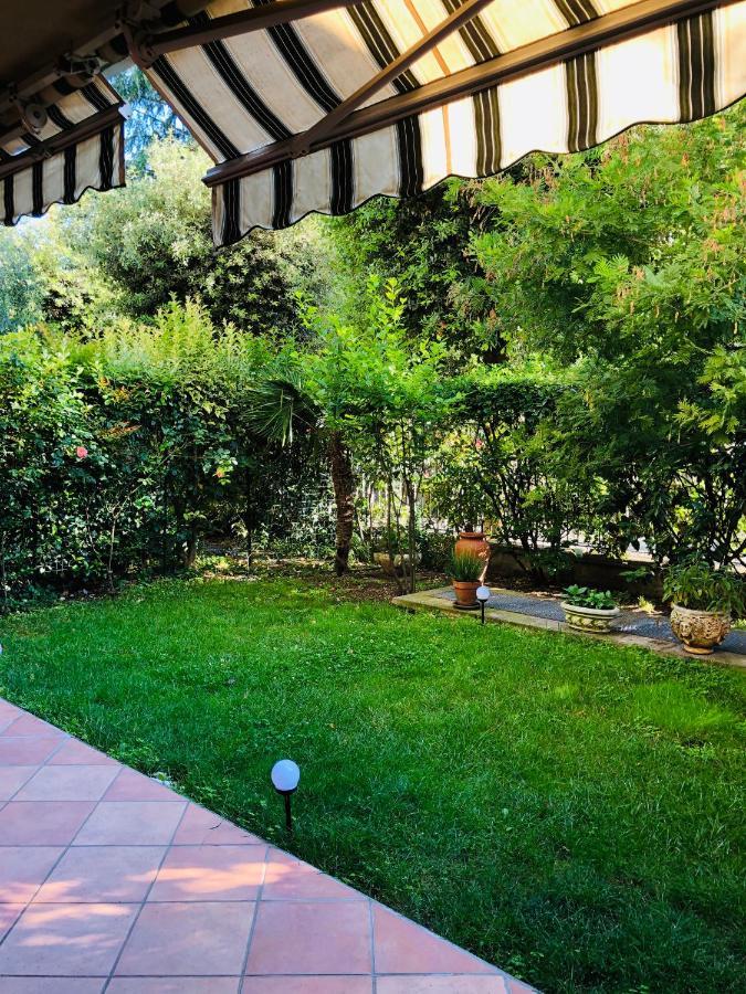 Casa Mimosa Lägenhet Salò Exteriör bild
