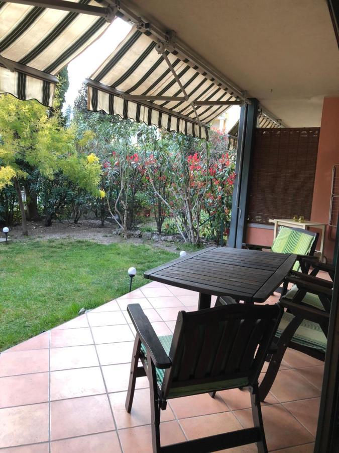 Casa Mimosa Lägenhet Salò Exteriör bild