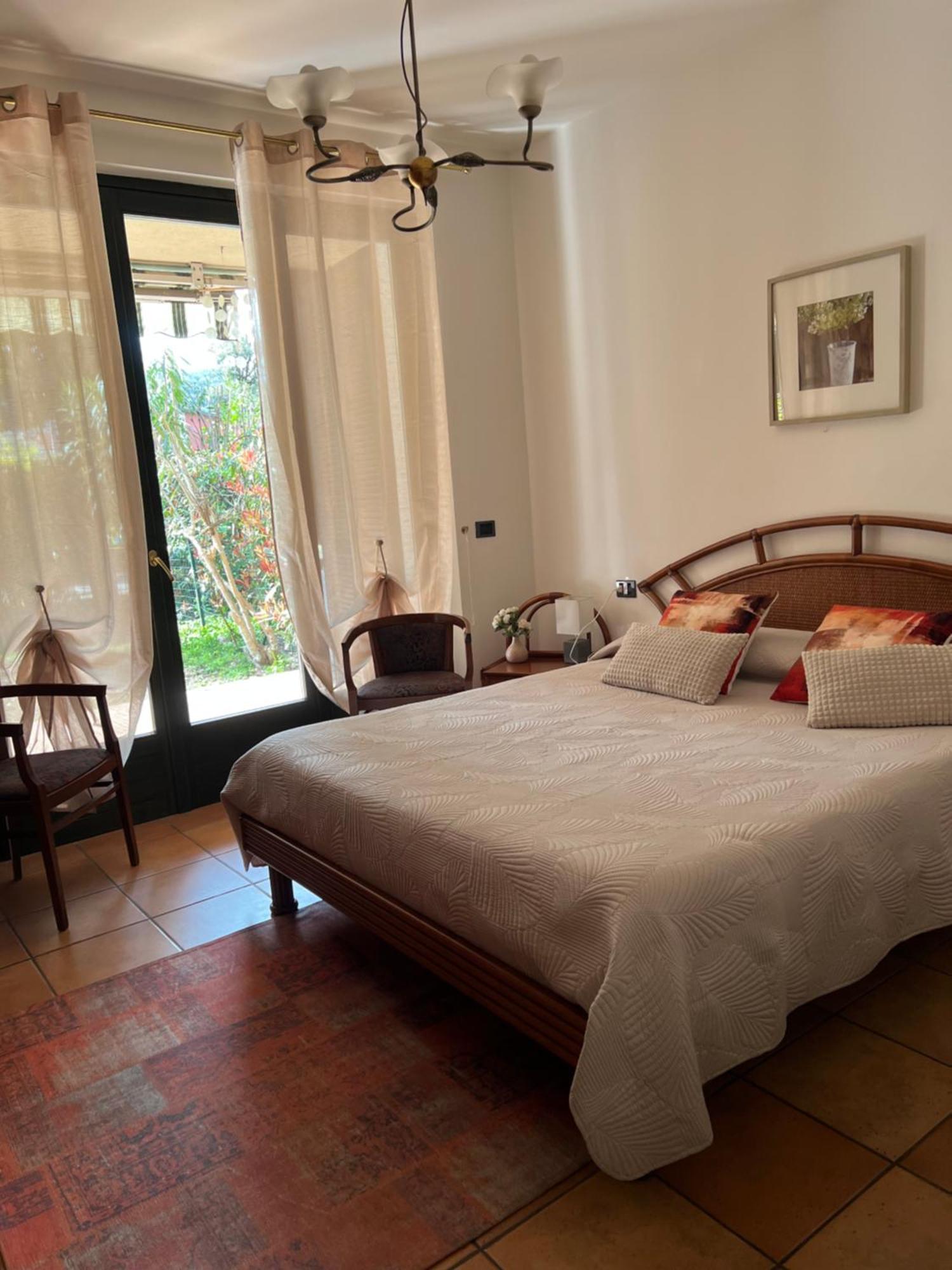 Casa Mimosa Lägenhet Salò Exteriör bild